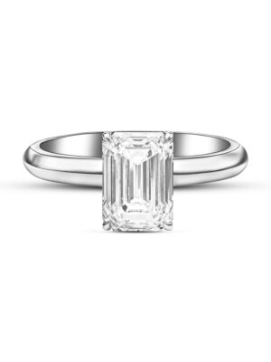 Emerald cut soliter ring